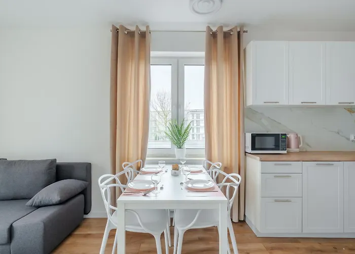 Apartamenty Artyleryjska, Apartments4U24Pl