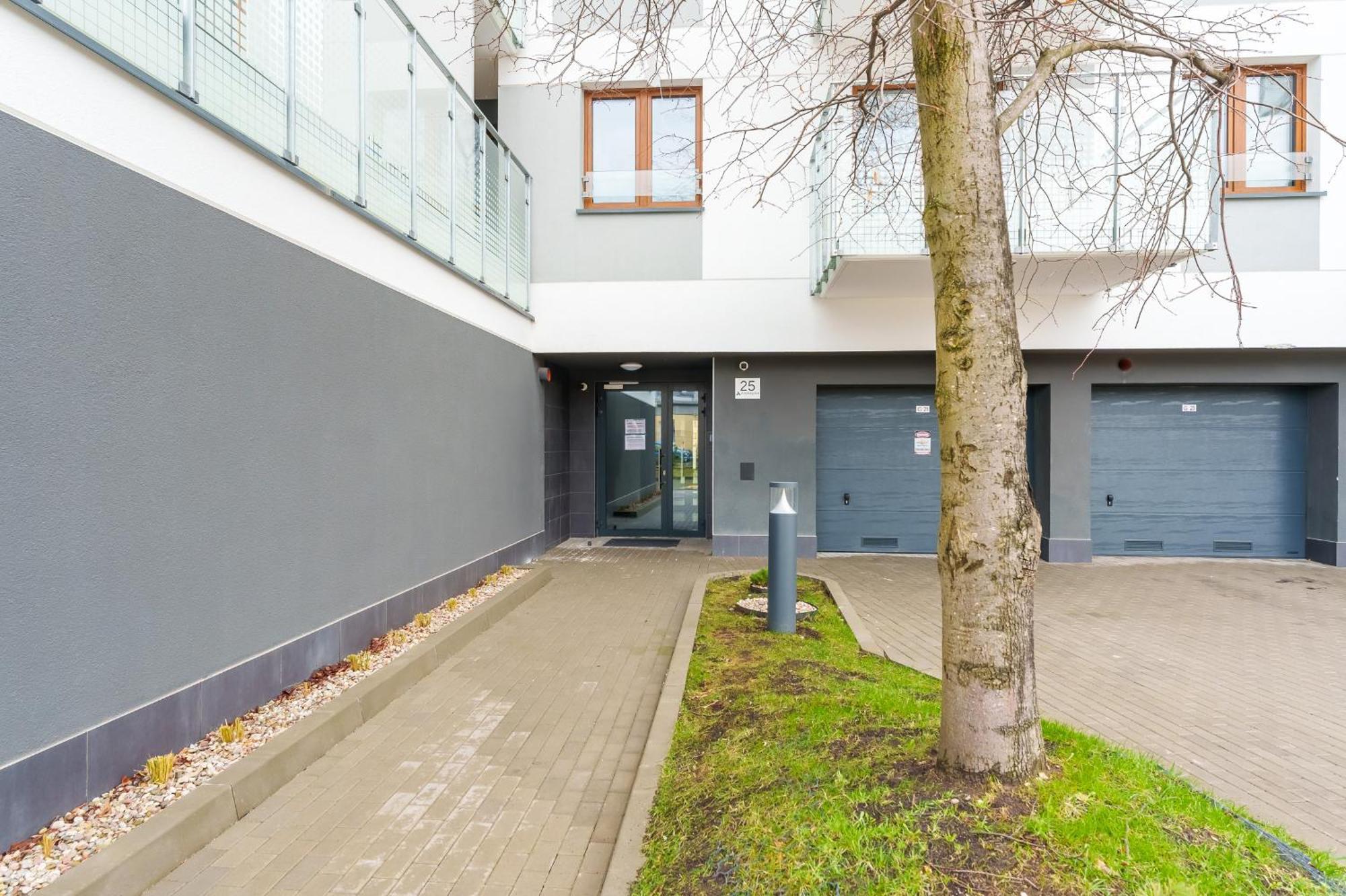 Apartment Artyleryjska, Apartments4u24pl