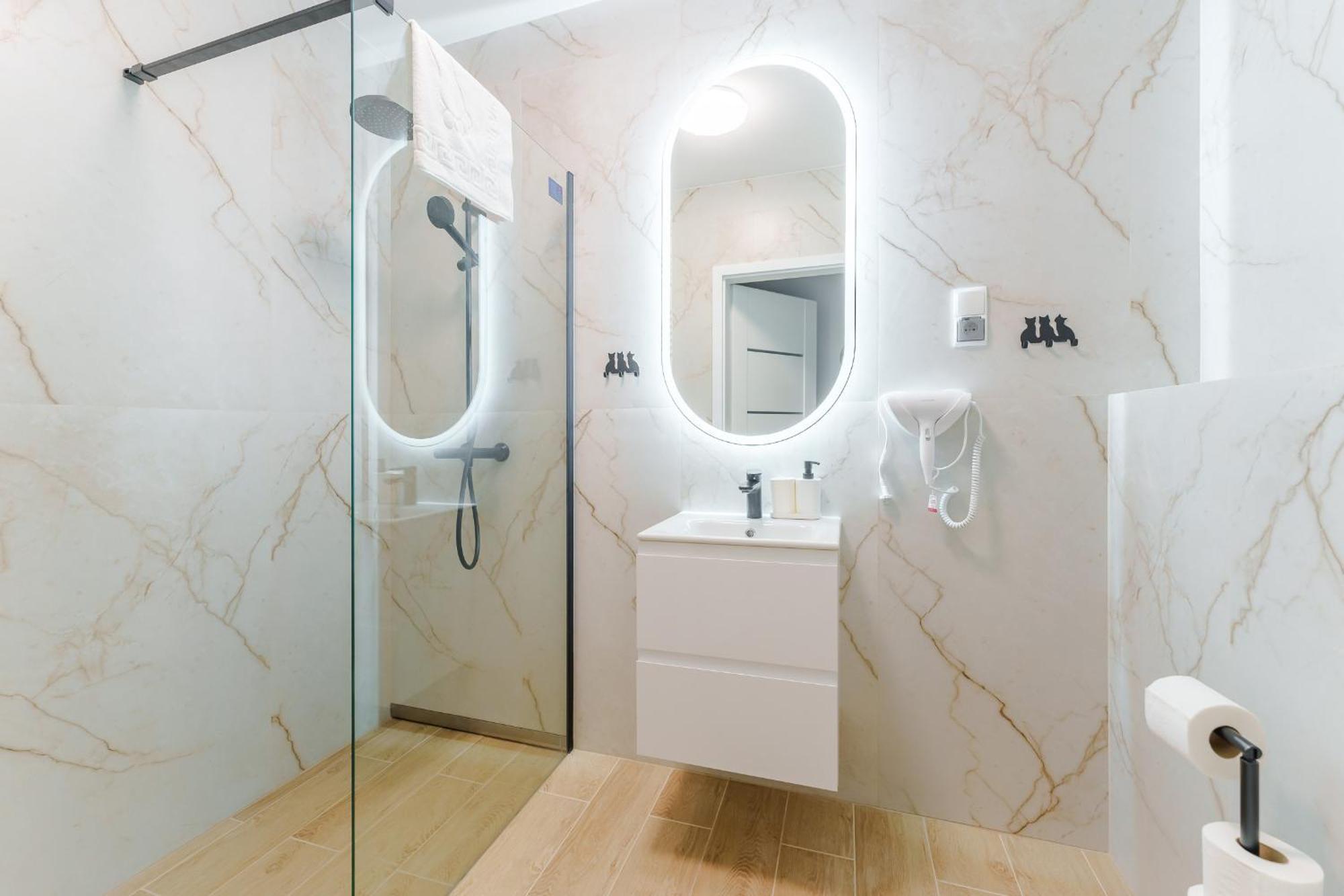 Apartment Artyleryjska, Apartments4u24pl *