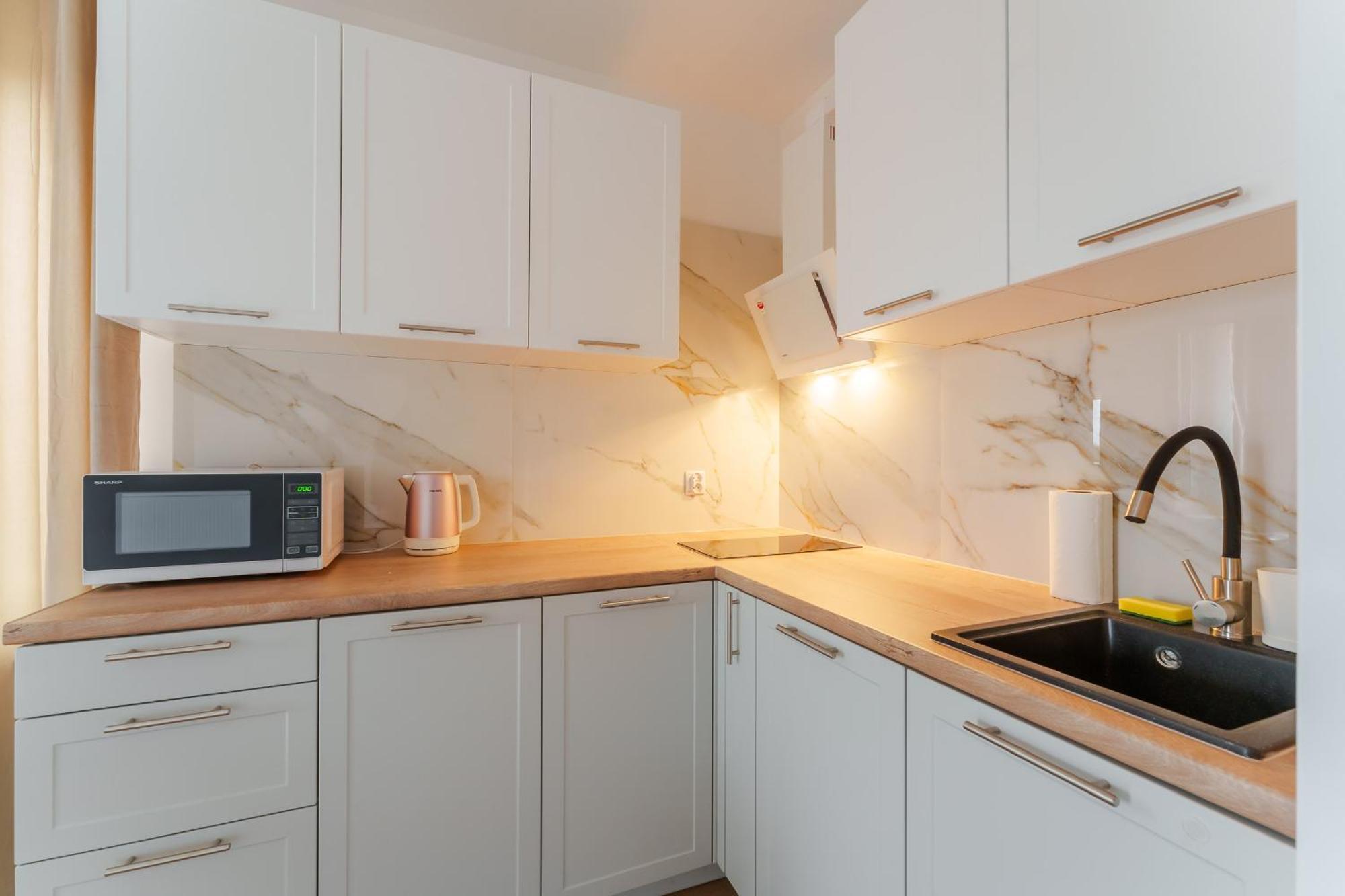 Artyleryjska, Apartments4u24pl *